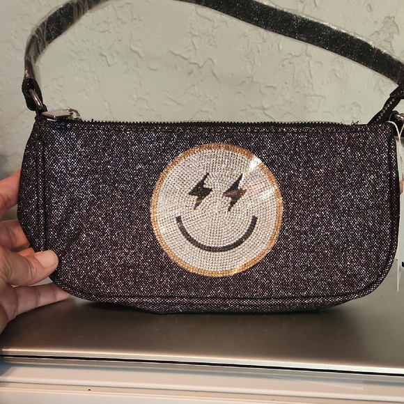 Black and Gold Shoulder Bag with Structured Design - Picture 1 of 4